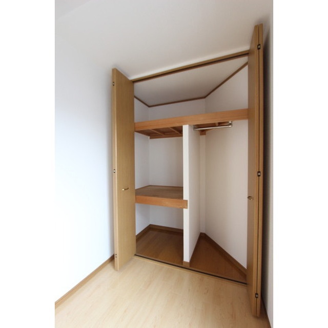 ルナ・アイル 内観