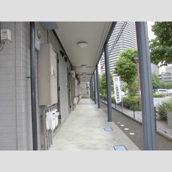 オールメゾンふじみ野107号室 玄関前