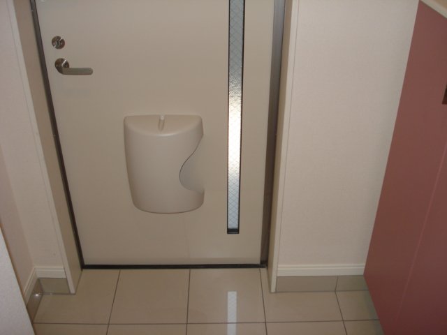 アクアマリン102号室 玄関