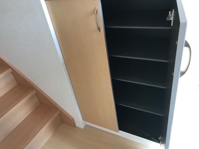 エバー　ラスト　エデン 下駄箱