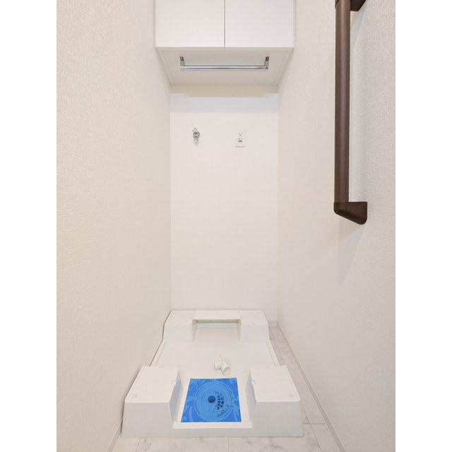 プライムガーデン若木0110号室 室内洗濯機置場