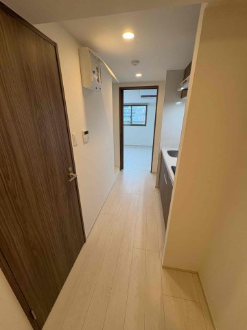 エヌステージ西船橋市川0201号室 玄関