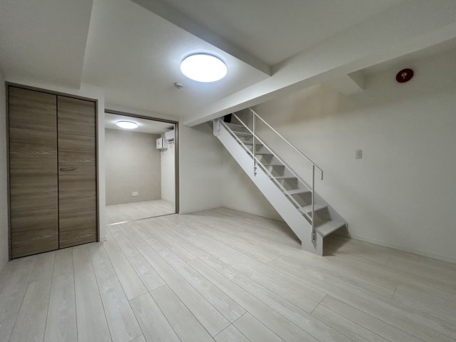 GRANPASEO下北沢Ⅲ102号室 内観