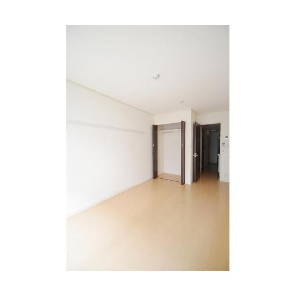 ディアコート日野台103号室 リビング