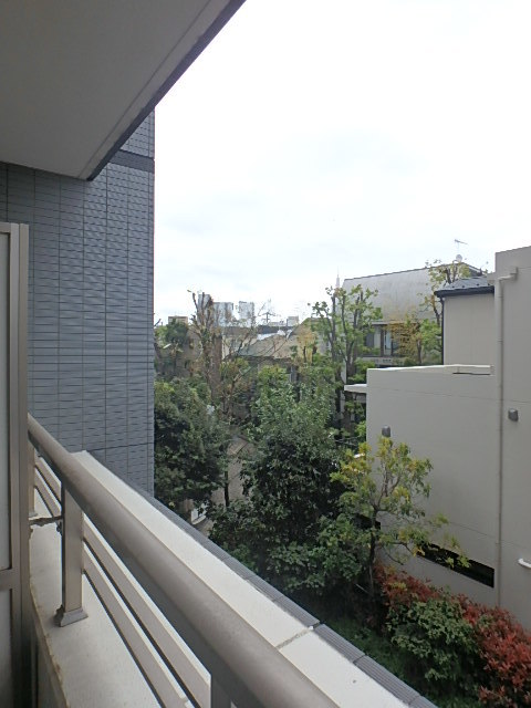 グランド・ガーラ代々木参宮橋3階 眺望