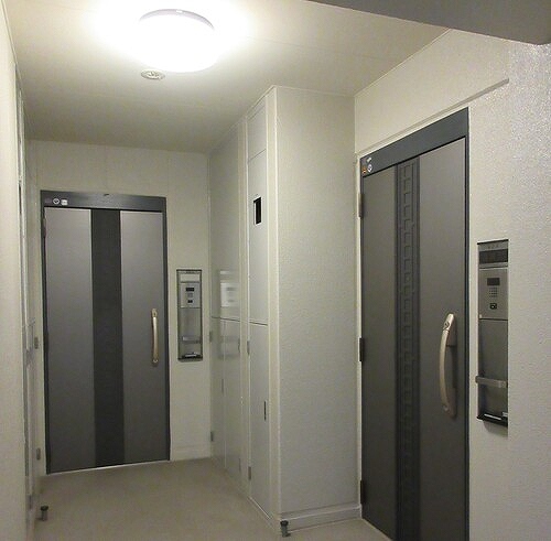 ライオンズステーションタワー松戸9階 玄関　※前回募集時／2024年2月の写真