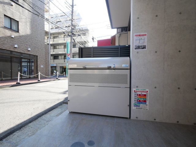 ラフィスタ新丸子1階 外観