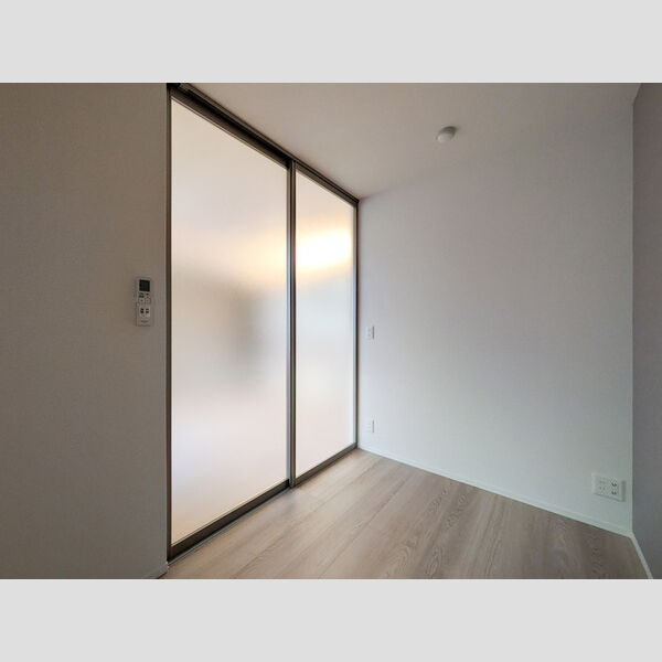 セレスティア白鳥207号室 洋室3.1帖