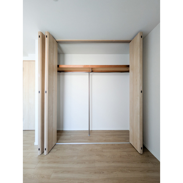 オーパスホームズ白山0701号室 内観