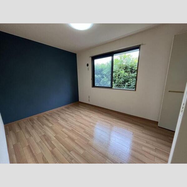 ヴィラモデルナ　A102号室 洋室