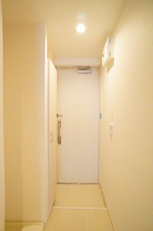 リブリ・たまプラーザ3階 玄関