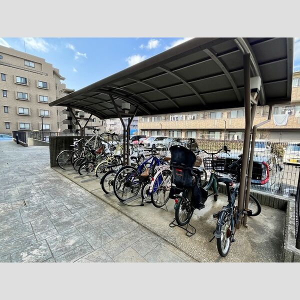 ベルデュール　A・B 駐輪場