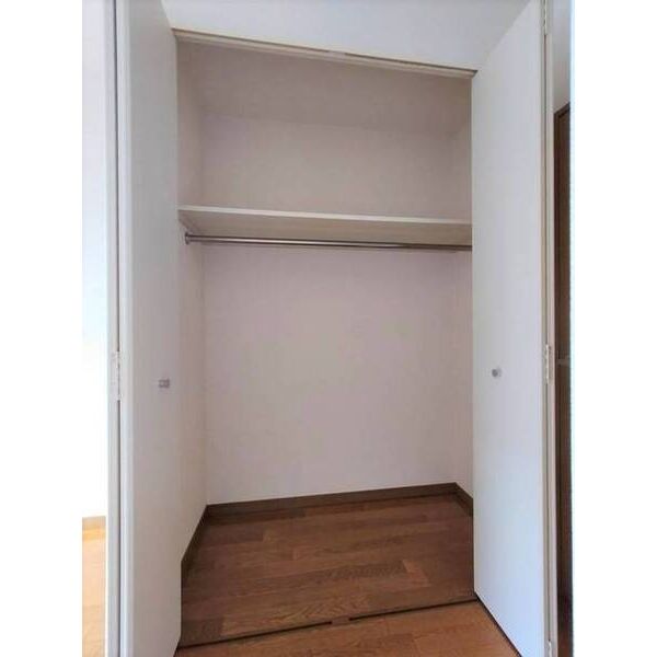 メゾン・ド・ヴィレ千葉中央 収納