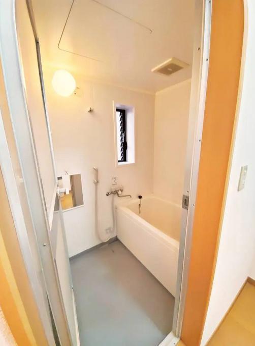 ビュー大倉山102号室 風呂トイレ別！