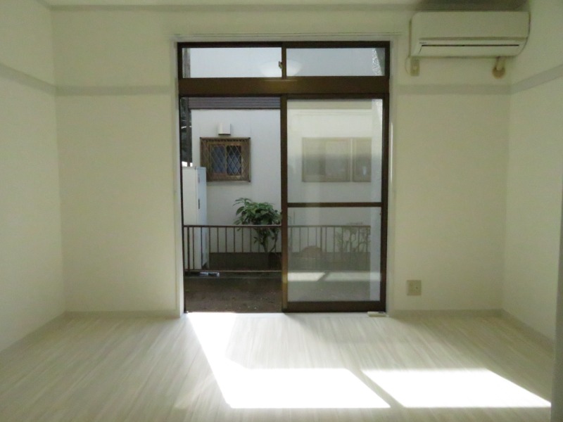 旭ルーミー北柏1号館 リビング