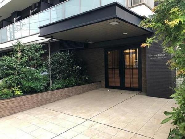 スタジオデン西川口 エントランス