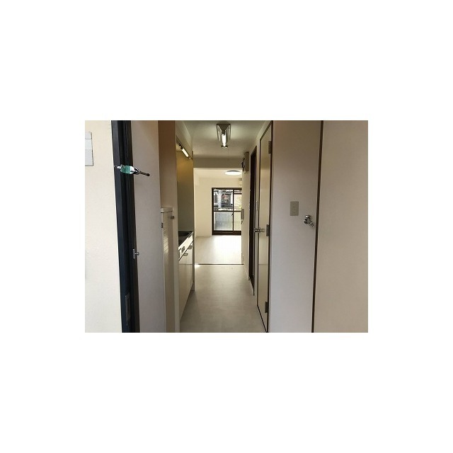 メゾンゼルコーワ 内観