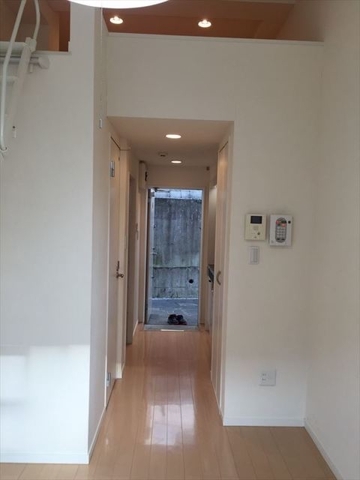 リヴィエールランド　オランジュ1階 リビング