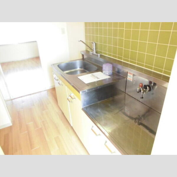 エステート葛城 キッチン