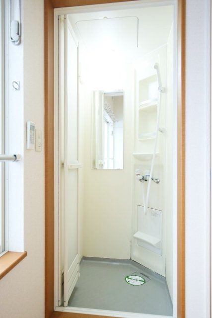 グレースベガ2階 シャワールーム