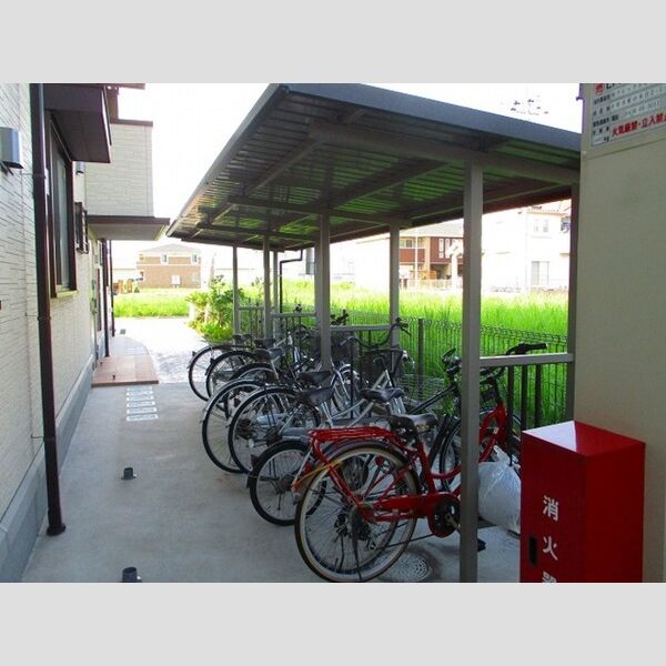 La　Mer　KANEDA201号室 駐輪場