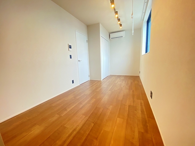 アトリオフラッツ三軒茶屋Ｎｏｒｔｈ 洋室7.9帖　2025年10月撮影