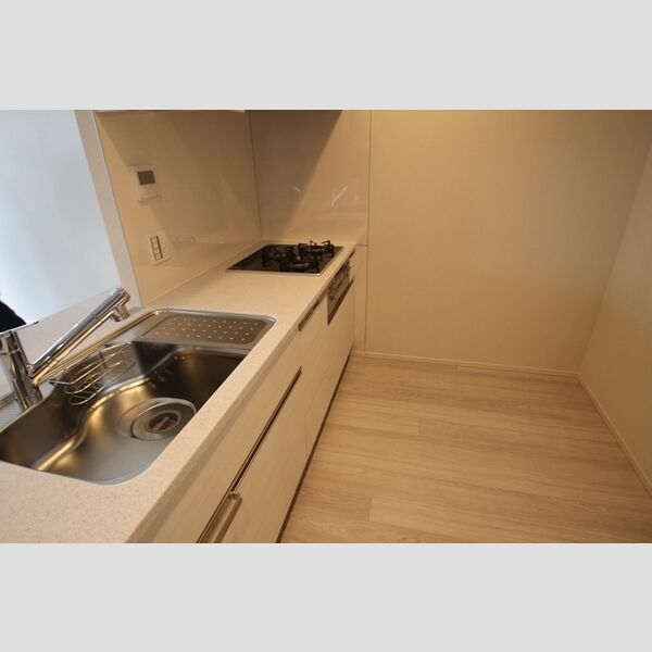 THE TOWER JUJO716号室 キッチン☆グリル付き三口コンロ☆