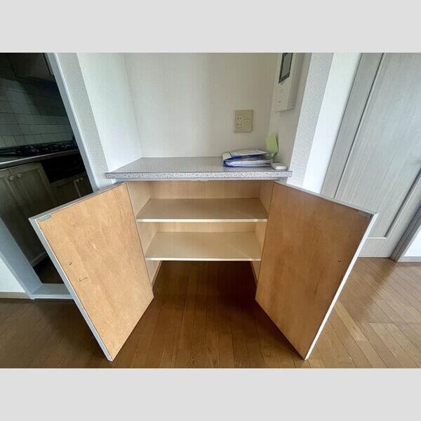 フジ・ヴェール毘沙門堂 物入