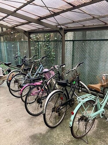 コンド川口5階 自転車置場