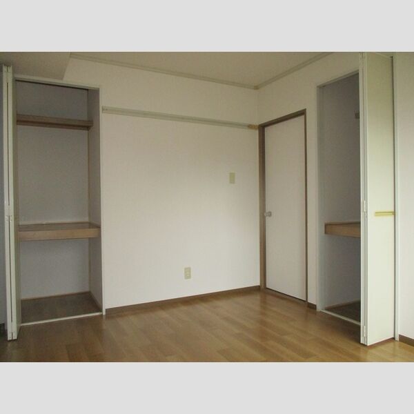 エーデルハイム　DEF 収納