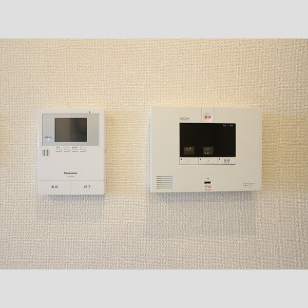 ルミエールK203号室 モニターフォン、セコム