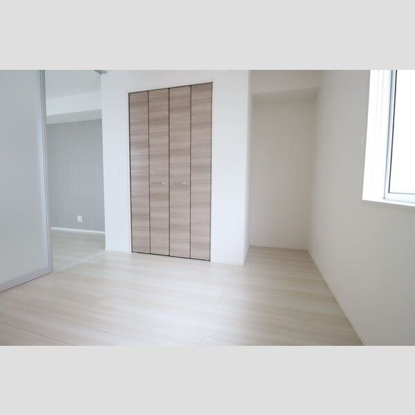 セレスティア西台B101号室 洋室