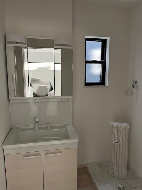 国立市谷保戸建 洗面