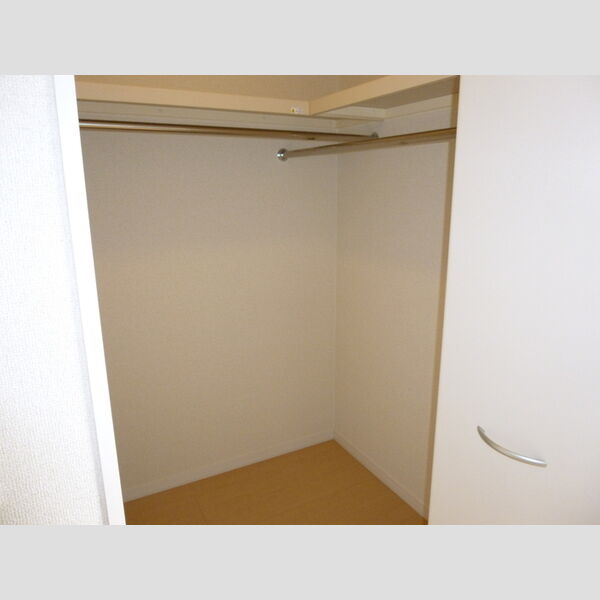 メゾン・ドゥ・ロジェ 収納