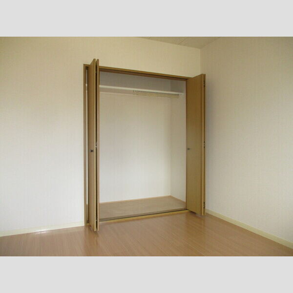 グリーンヒルズ　B棟203号室 同建物別部屋の参考画像