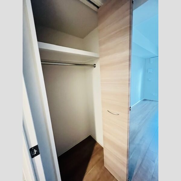 ファンディ平塚705号室 クローゼット
