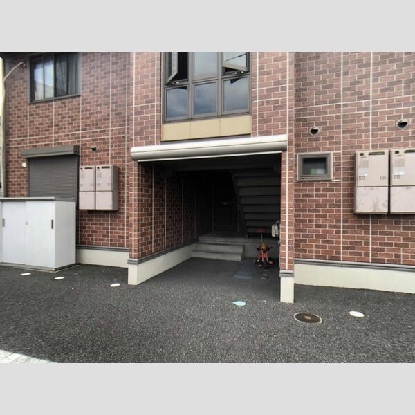 Will More 2001 エントランス