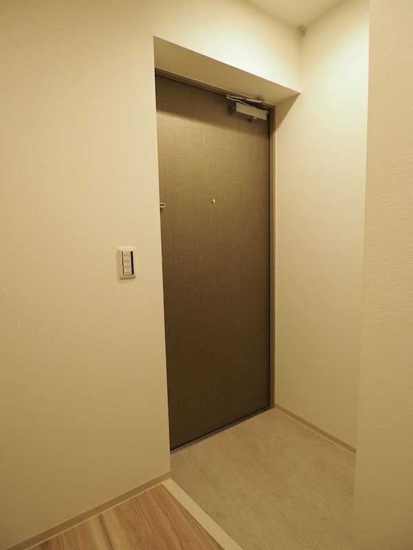 ドゥーエ入谷Ⅱ 玄関