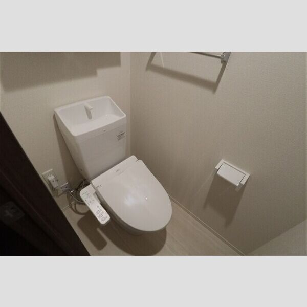 サリサ.k201号室 温水洗浄暖房便座