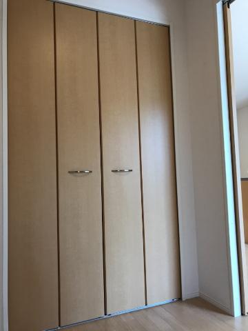 エンブレイス 玄関収納