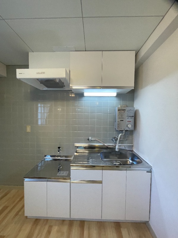 クロノス弘明寺西 キッチン