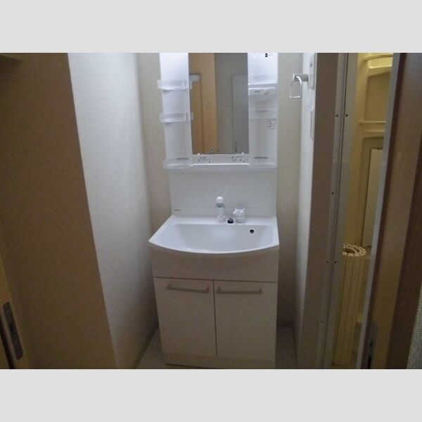 ウィスタリア601号室 洗髪洗面化粧台