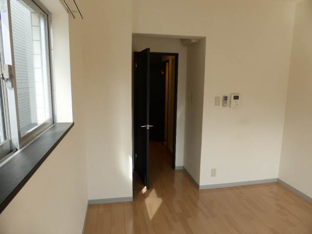 バージュアル横濱妙蓮寺 同仕様反転