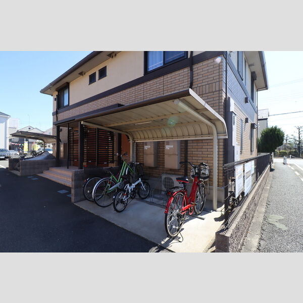ヴェルブラン美住　B棟 駐輪場