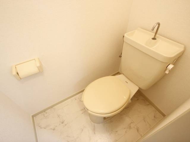 キャロットファーム1階 部屋その他