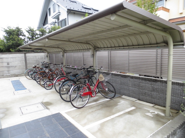 サンジュノラ西荻0101号室 屋根付き駐輪場あり♪