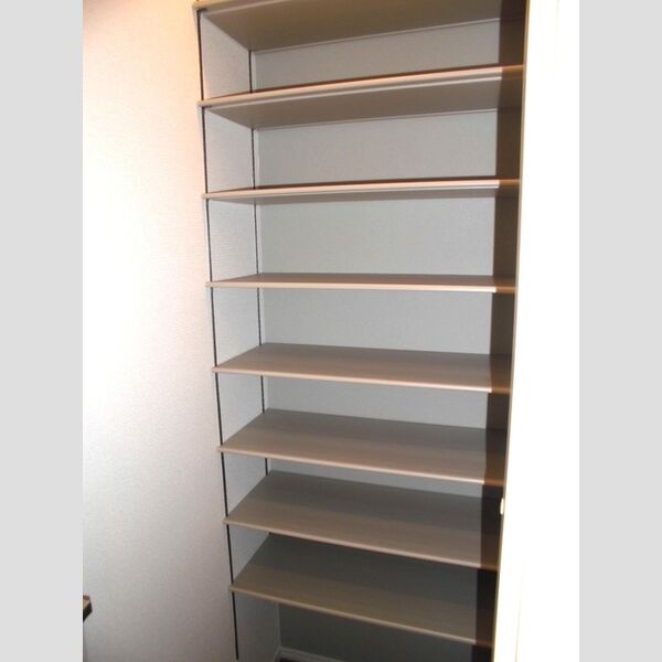 東松山エテルネル105号室 玄関