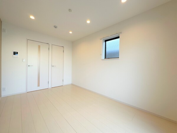 revel2階 同建物別部屋の参考画像