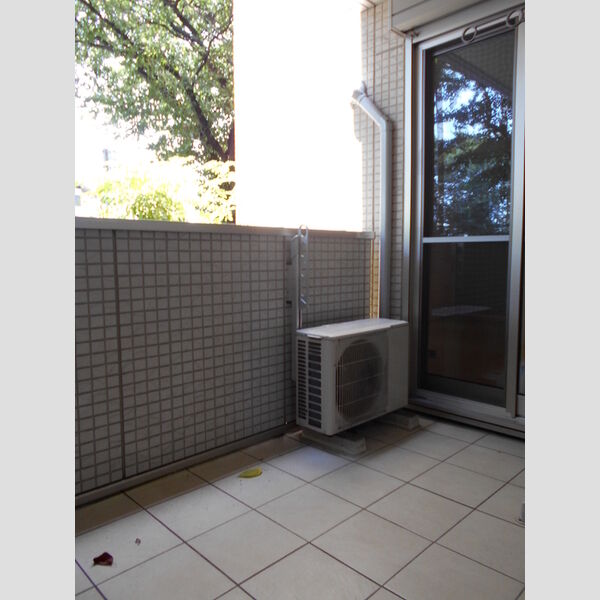 イスト西府 バルコニー