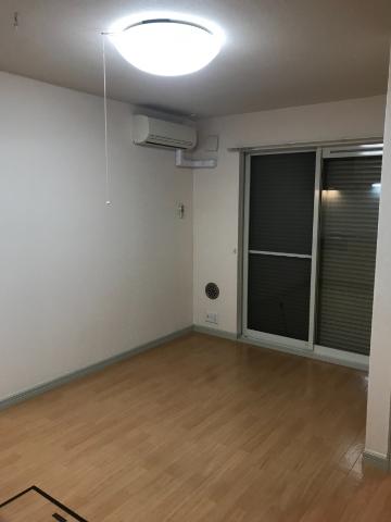 メイプルコート仲道102号室 洋室